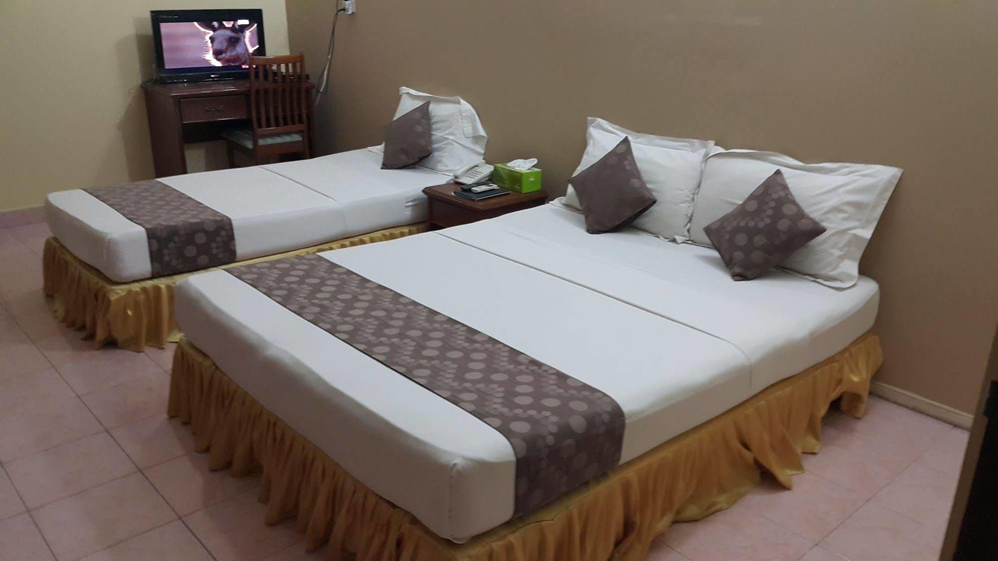 Skai Lodge มาเล ภายนอก รูปภาพ